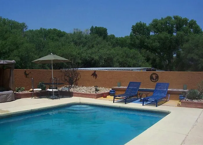 Lazy Dog Ranch Hotel 3*