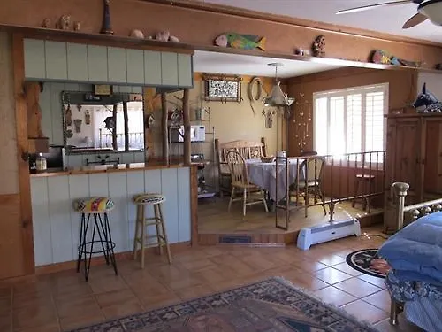 Lazy Dog Ranch 3*